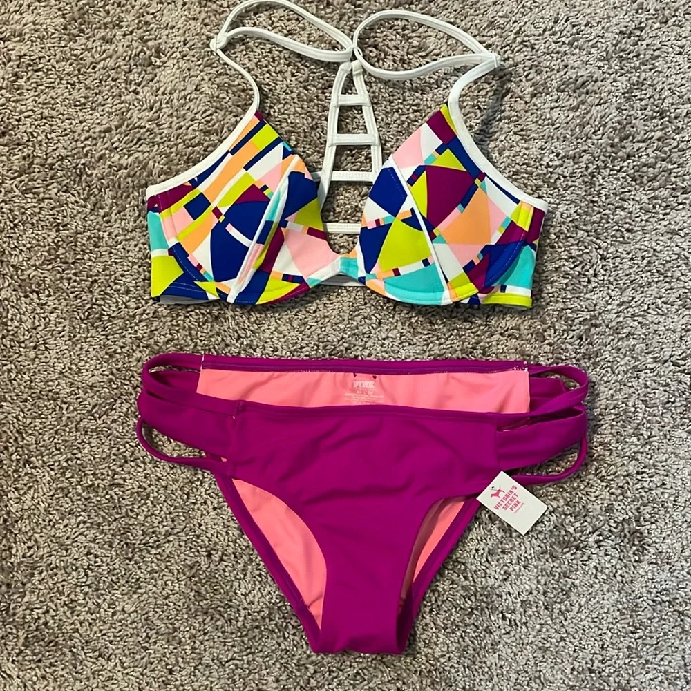 Bathing suit - Picture 1 of 8